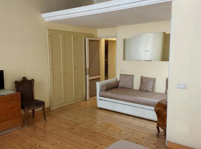 Residenza Al Corso Oda ve Kahvaltı 4*