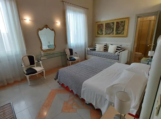 Residenza Al Corso Oda ve Kahvaltı Roma