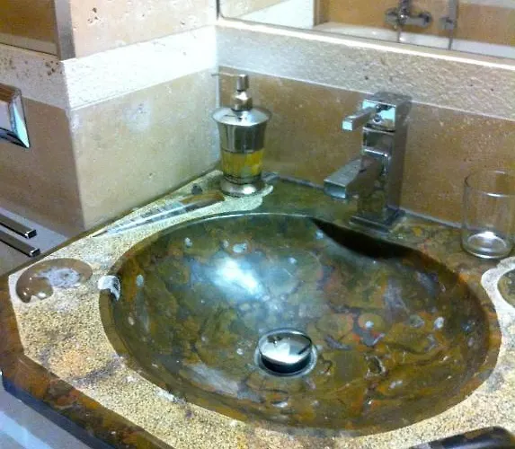 Oda ve Kahvaltı Residenza Al Corso Roma